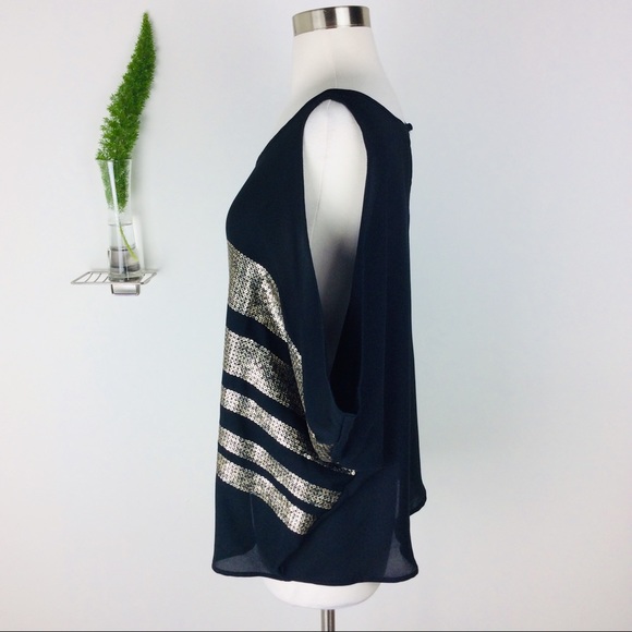 Takara Gorgeous Flounce Sequined Cover-Up Top (L) - Picture 3 of 7